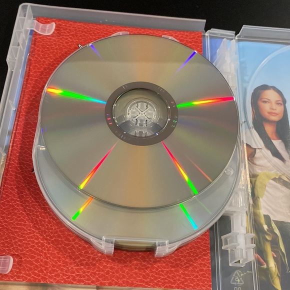 Smallville - The Complete First Season - Picture 11 of 11